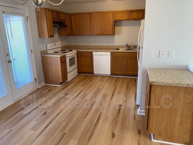 Foto del edificio - 4608 Brockton Dr