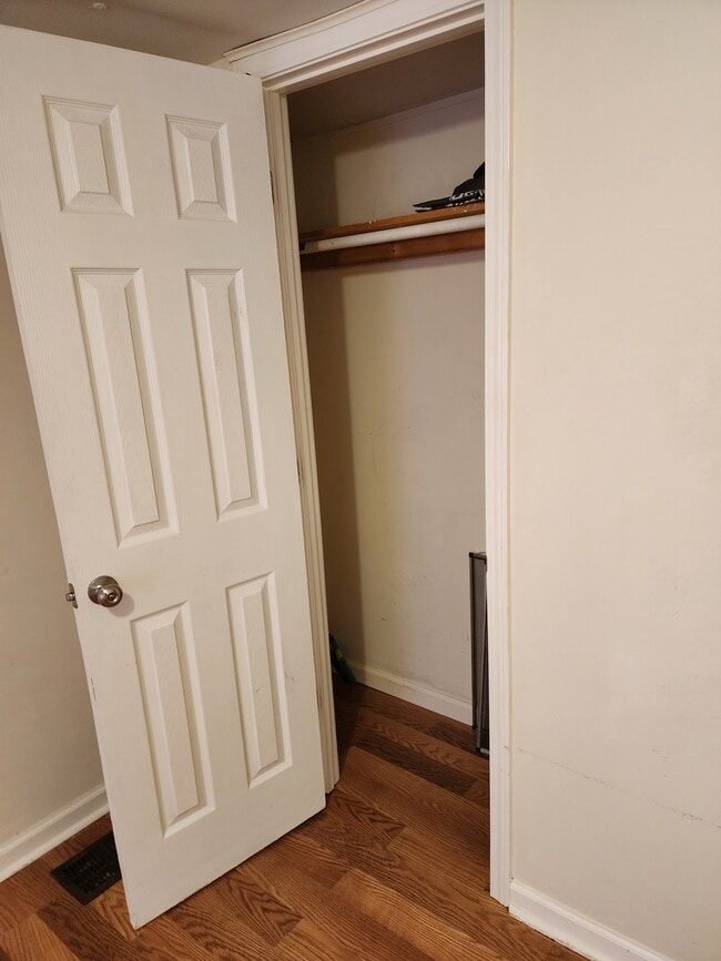 Foto del edificio - 581 Ila Rd