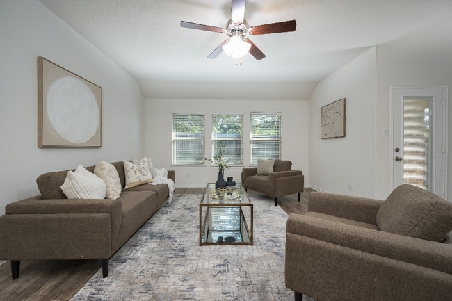 Building Photo - 3108 Dominion St