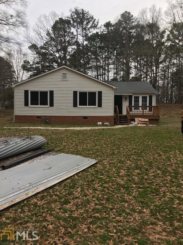 257 N Lake Dr, Jonesboro, GA 30236 House for Rent in Jonesboro, GA