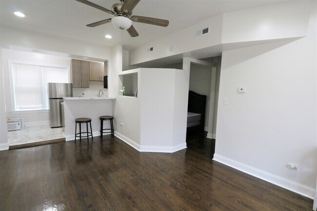 Foto del edificio - 8033 S St Lawrence Ave