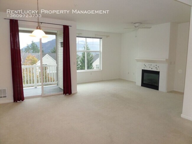 Foto del edificio - 23420 SE Black Nugget Rd