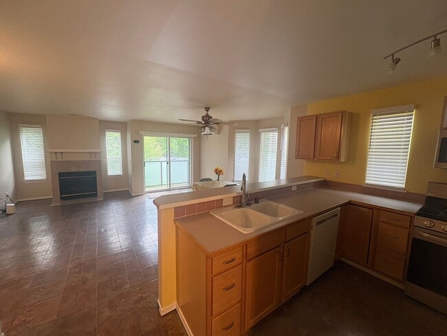 Photo - 12549 Roosevelt Way NE #4 Townhome