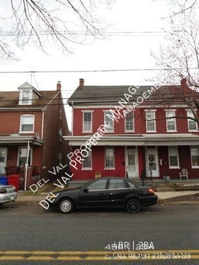 Building Photo - 310 N Charlotte St