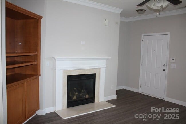 Building Photo - 13316 Calloway Glen Dr