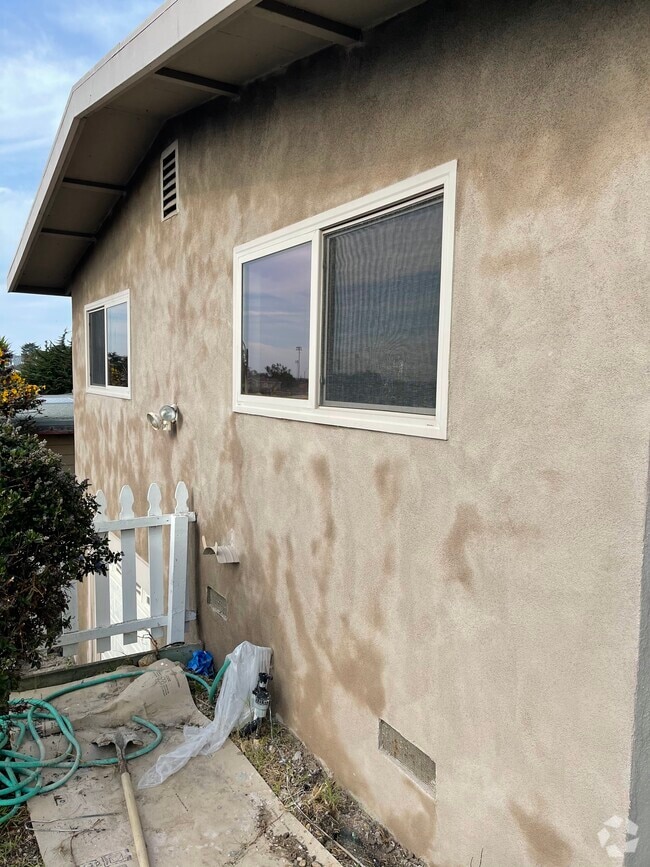 Hannon Student Apartments for Rent Seaside, CA 3 Rentals