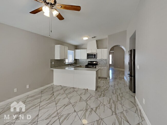 Foto del edificio - 6514 Duck Hill Springs Dr