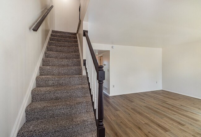 Building Photo - 1177 Wintertide Dr