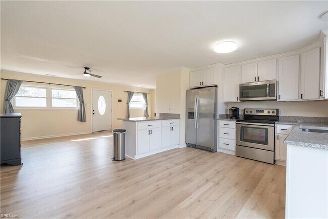 Foto del edificio - 3528 Chester St