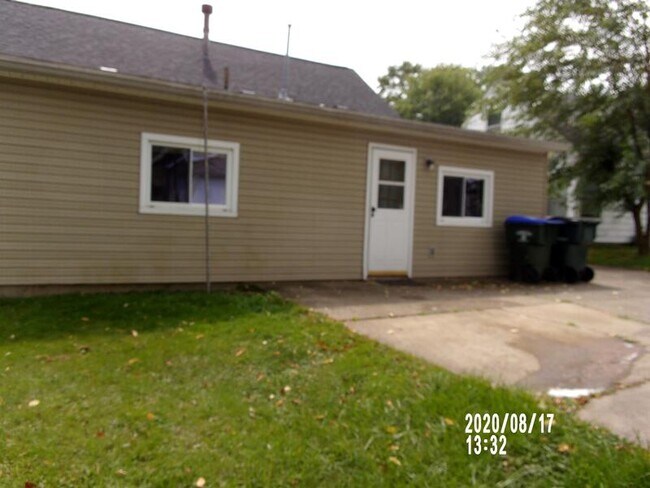 Foto del edificio - 1413 Anderson Rd