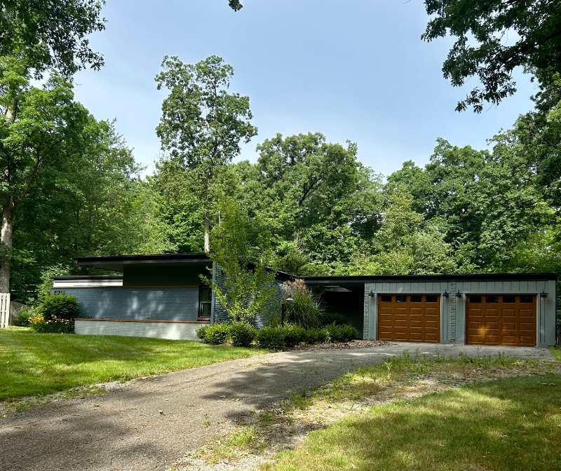Primary Photo - 5219 Forest Grove Dr