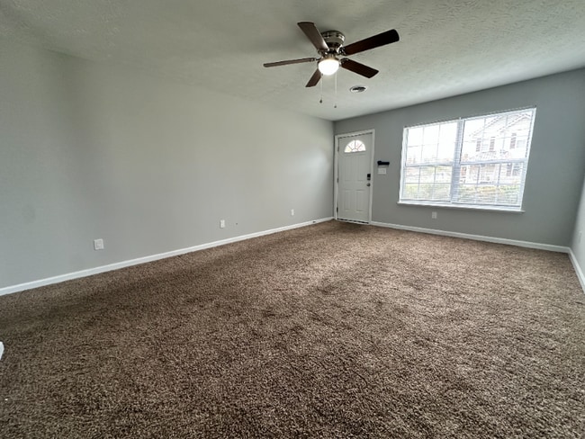 Foto del edificio - 3906 Dunbar Ave