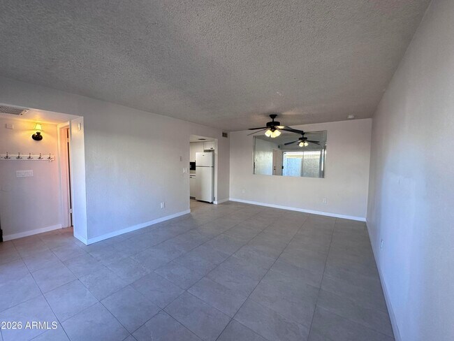 Foto del edificio - 2690 N 43rd Ave