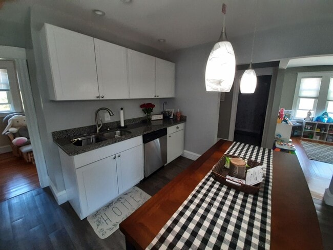 Foto del edificio - 311 Ward St