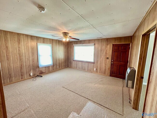 Building Photo - 4718 Meridian St N