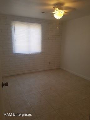 Building Photo - 571 Campbell St