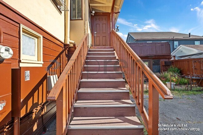 Building Photo - 1408 Second St