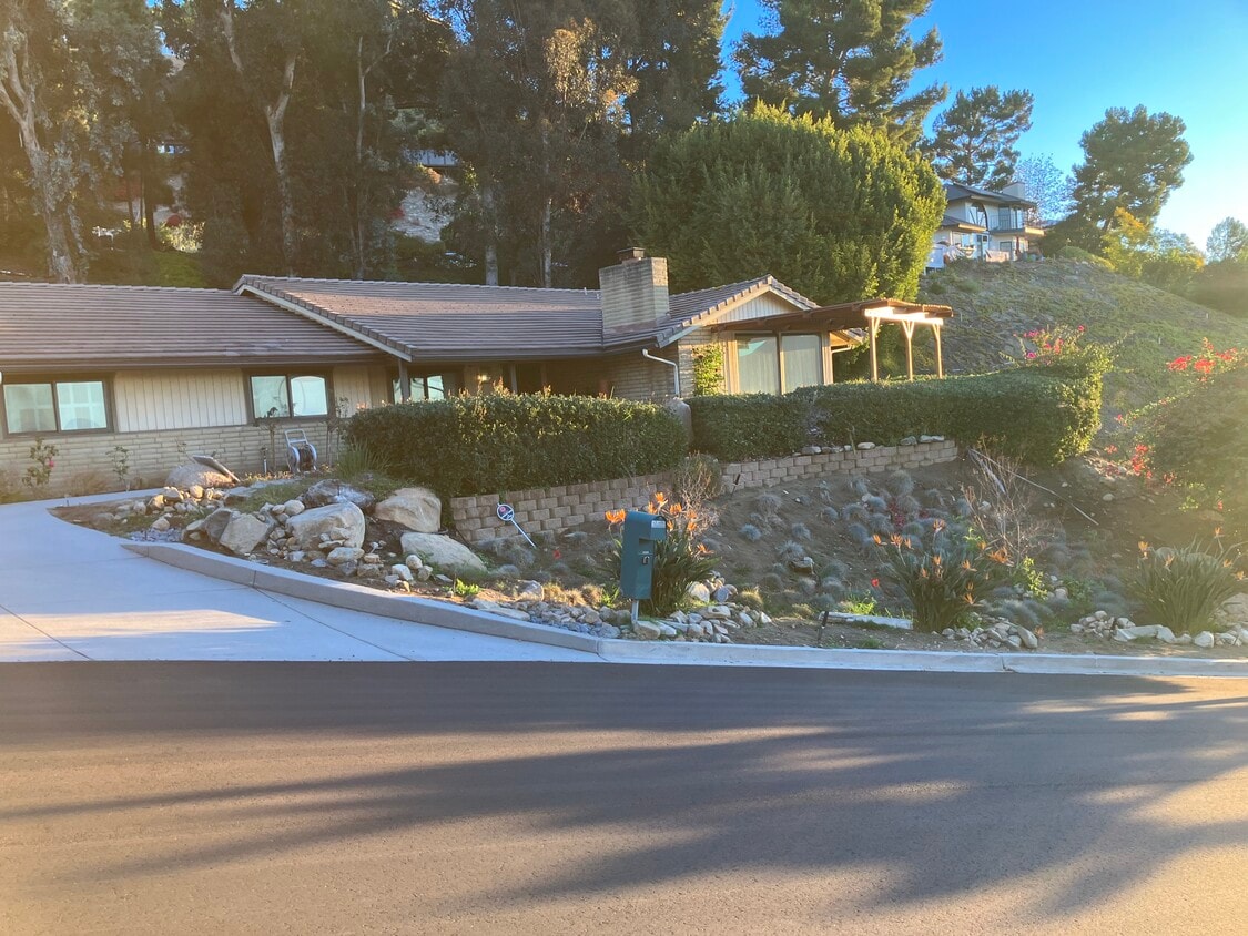Street view - 4719 Angels Pt