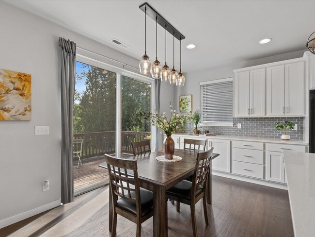 Building Photo - 10224 25th Pl SE