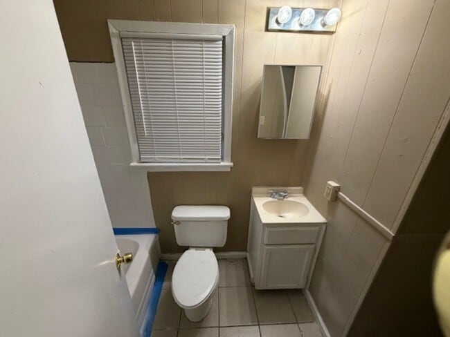 Building Photo - Cozy 3 Bed, 1 Bath Single Family Home in Montgomery, AL - $995/mo