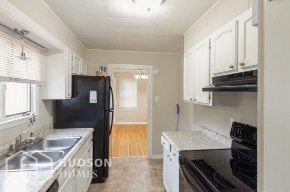 Building Photo - 111 Breman Ave