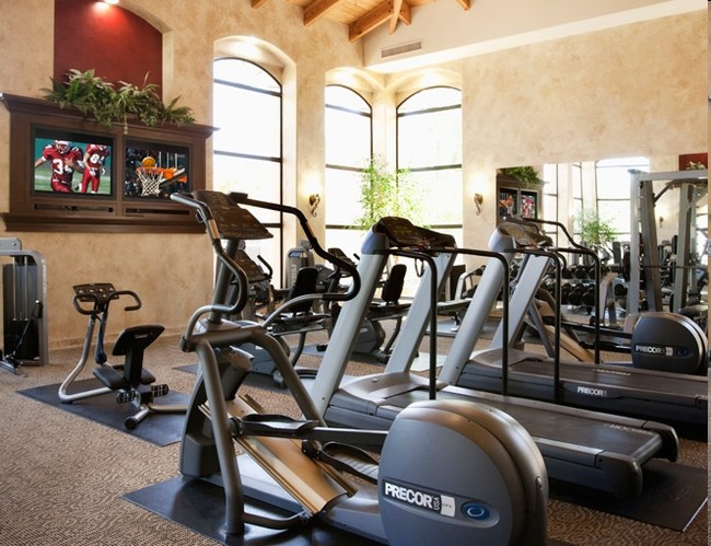 Exercise Room - San Cervantes