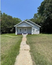 Building Photo - 2235 Irwinton Rd