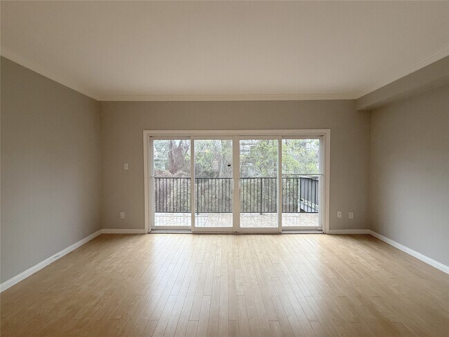 Foto del edificio - 1801 Stoney Brook Dr