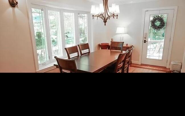 Foto del edificio - 5214 Redwing Dr