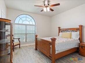 Building Photo - 7711 Silicon Dr