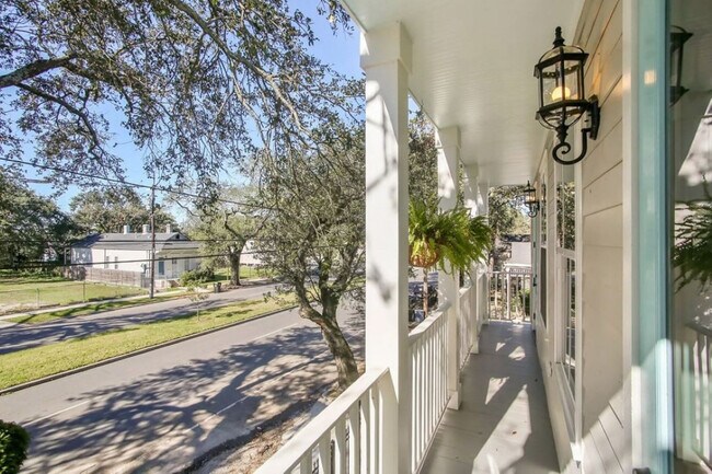 Foto del edificio - 2209 Louisiana Ave