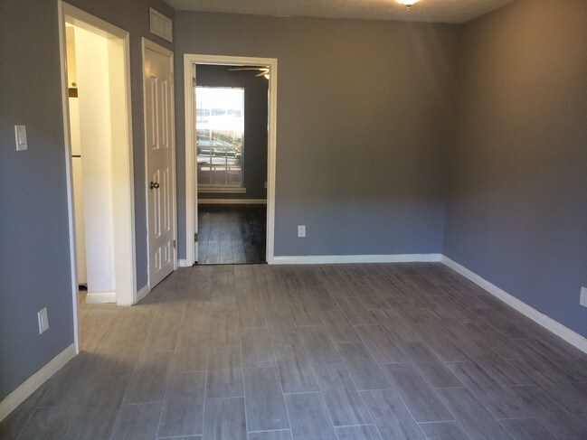 Foto del edificio - 3400 Timmons Ln