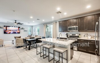 Building Photo - 4046 S 58th Ln