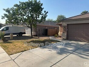Building Photo - 45553 W Sky Ln