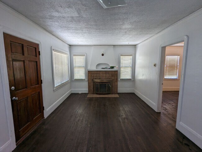 Foto del edificio - 2806 22nd Ave