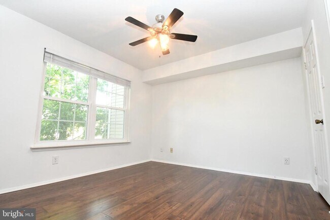 Building Photo - 3311 Wyndham Cir