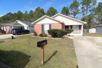 Building Photo - 442 Bay Pine Villas Dr
