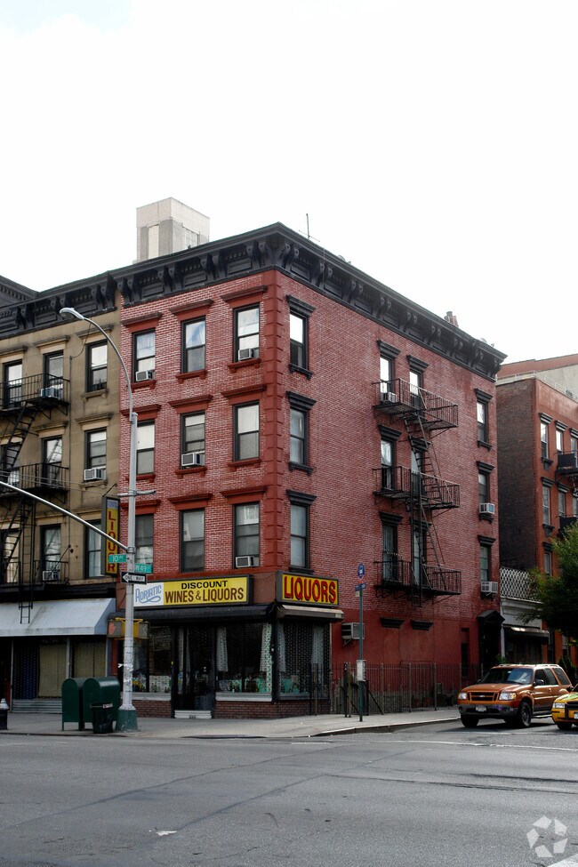 Building Photo - 467 W 49th St