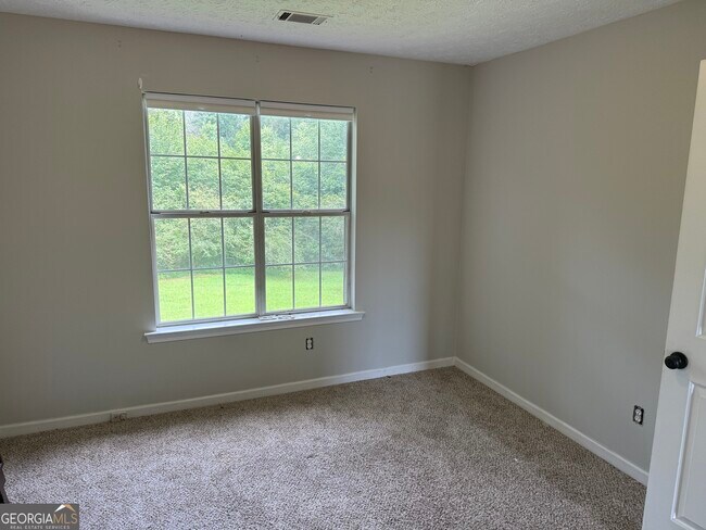 Foto del edificio - 1570 Quail Point Way NE