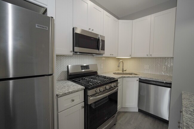 Foto del edificio - 2255 S Whipple St