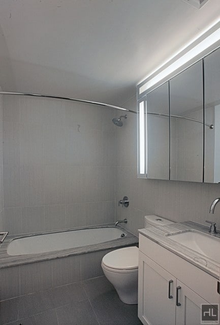 Building Photo - No Fee True New York Luxury Central Park S...