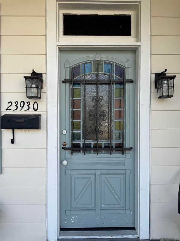 Foto del edificio - 23930 Railroad Ave