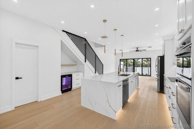 Foto del edificio - 507 SW 11th St