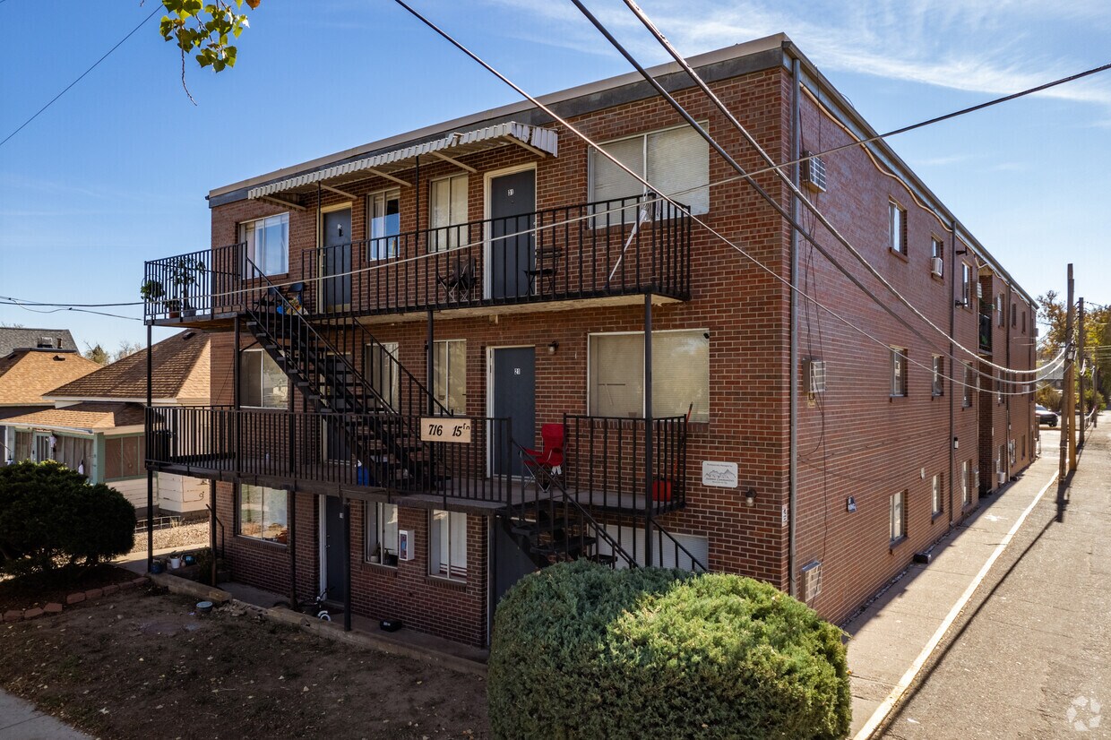 Esquina noroeste - Lancelot Apartments