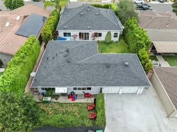 Foto principal - 321 Costa Mesa St