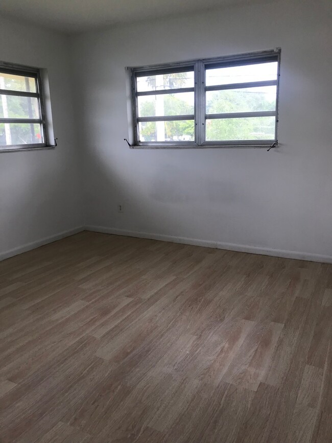 Building Photo - GENCO USA LLC