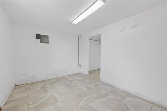 Building Photo - 9322 Limestone Ranch Ln