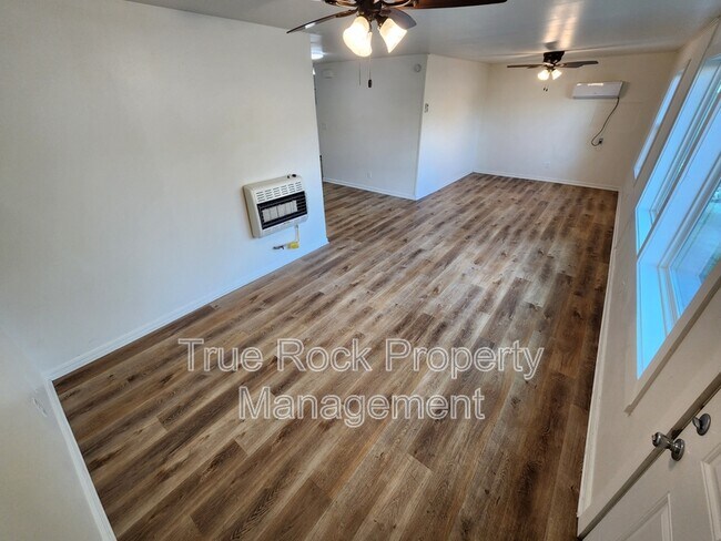 Foto del edificio - 519 E 14th St