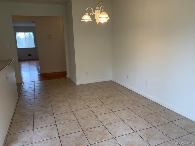 Foto del edificio - 25 College Ave