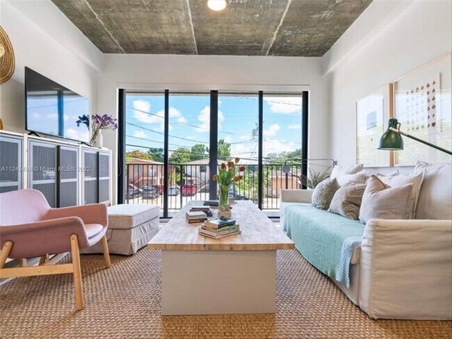 Foto del edificio - 1053 NW 29th St